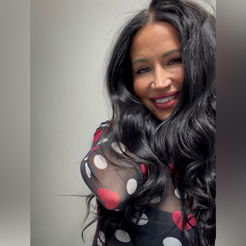 Meet your Posher, MJ